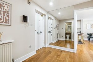 89776_CLV208231_L_IMG_10_0000