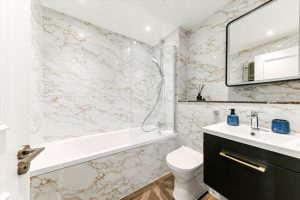 65890_KEQ012462886_IMG_07_0000