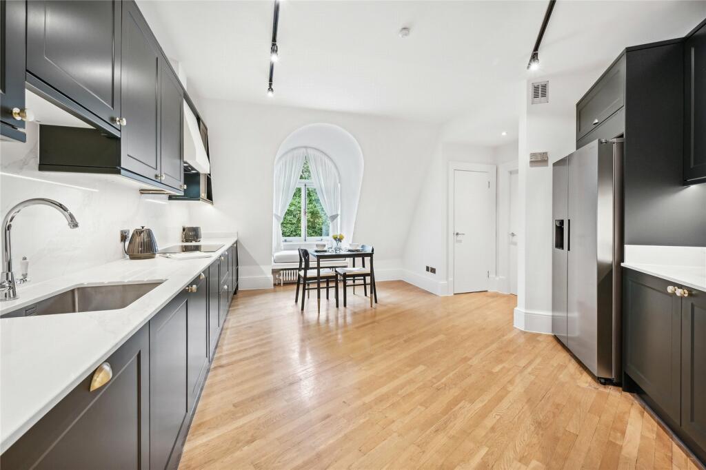 25608_KNL240056_L_IMG_14_0000