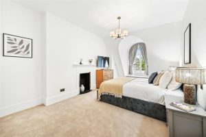 25608_KNL240056_L_IMG_18_0000