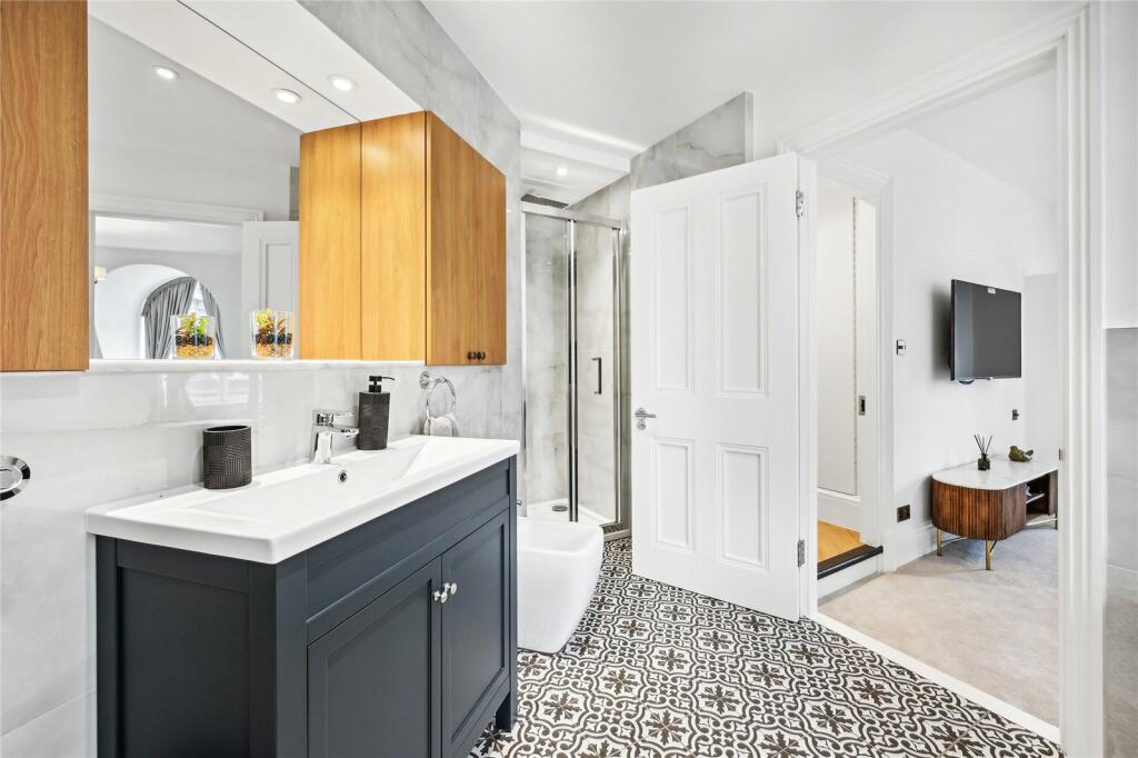 25608_KNL240056_L_IMG_21_0000