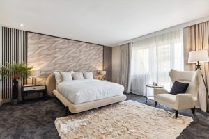 44510_KYC240302_L_IMG_01_0000