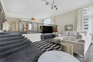 48618_KNI240102_L_IMG_00_0000