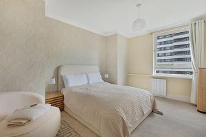 48618_KNI240102_L_IMG_08_0000