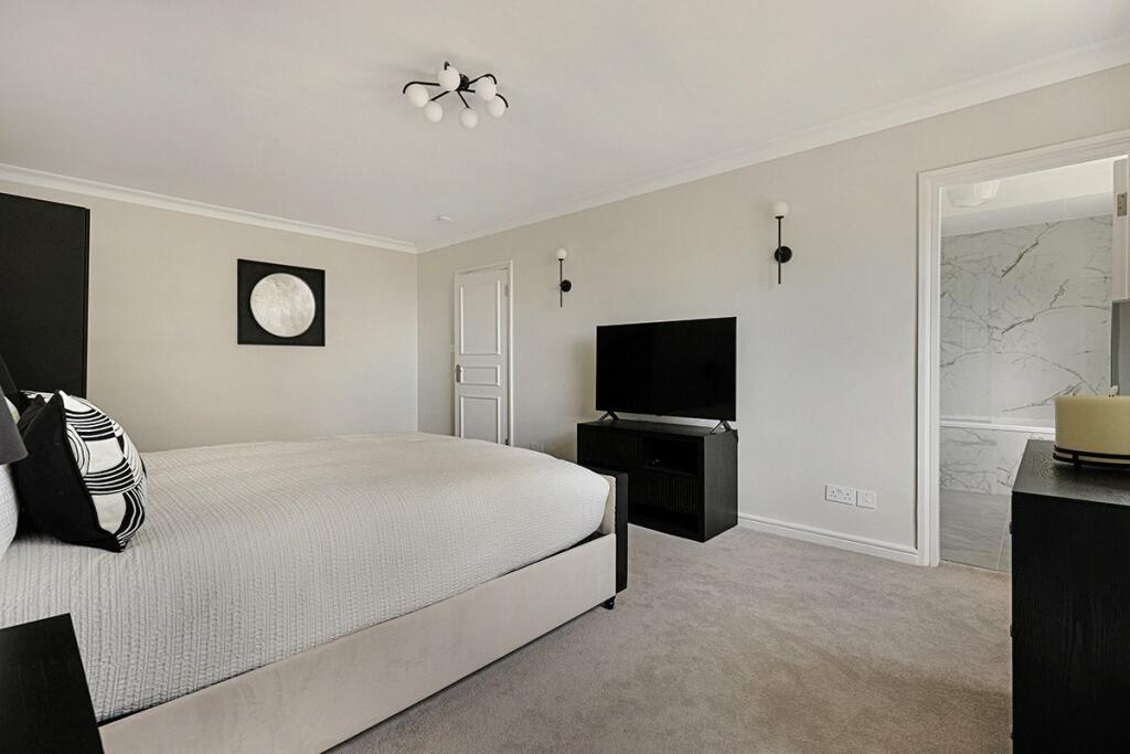 48618_KNI240102_L_IMG_15_0000