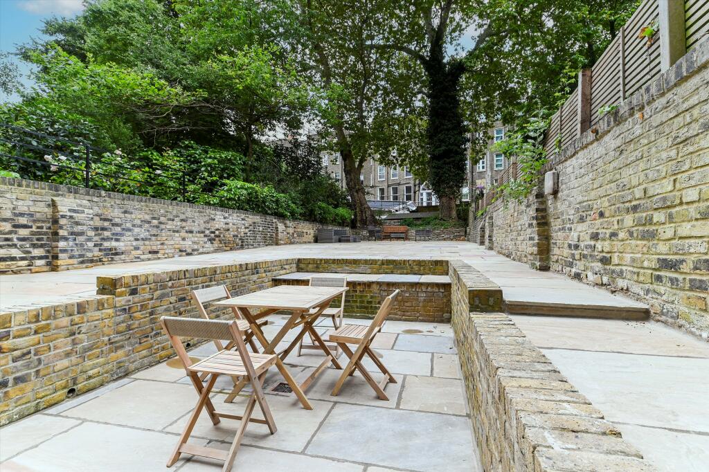 65890_KEQ012425289_IMG_03_0000