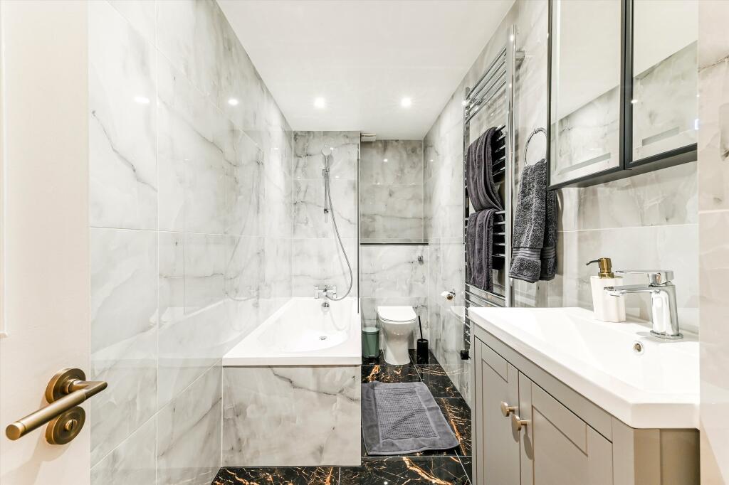 65890_KEQ012425289_IMG_10_0000