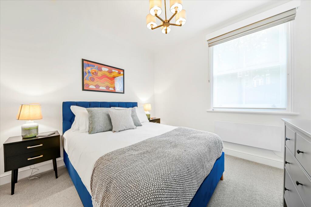 65890_KEQ012425289_IMG_13_0000