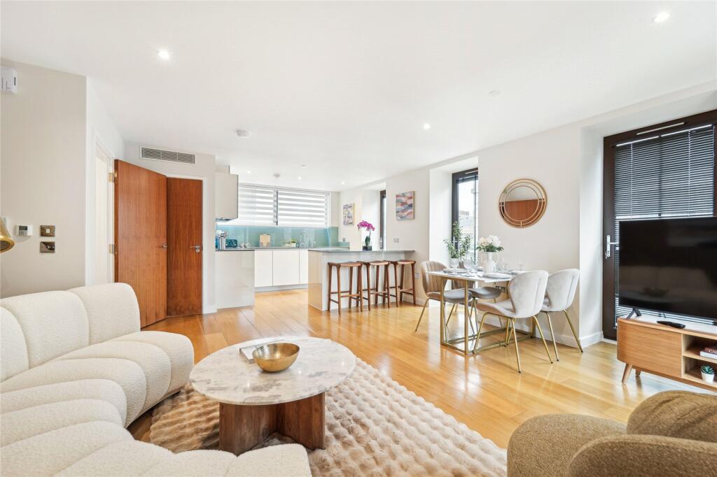 111863_WSL240049_L_IMG_06_0000