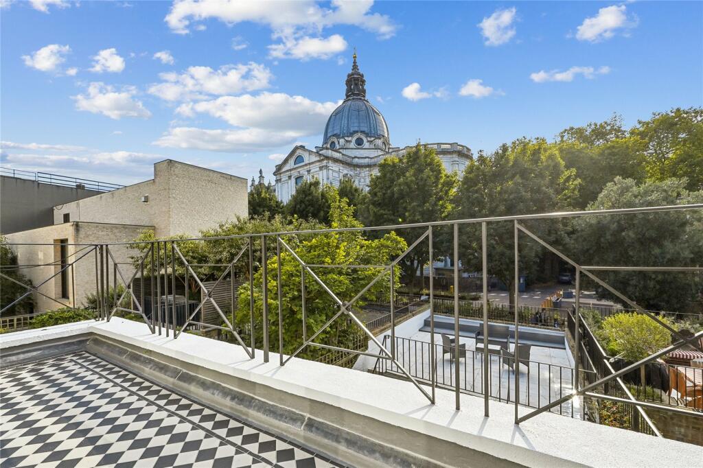 25608_KNL240058_L_IMG_04_0000