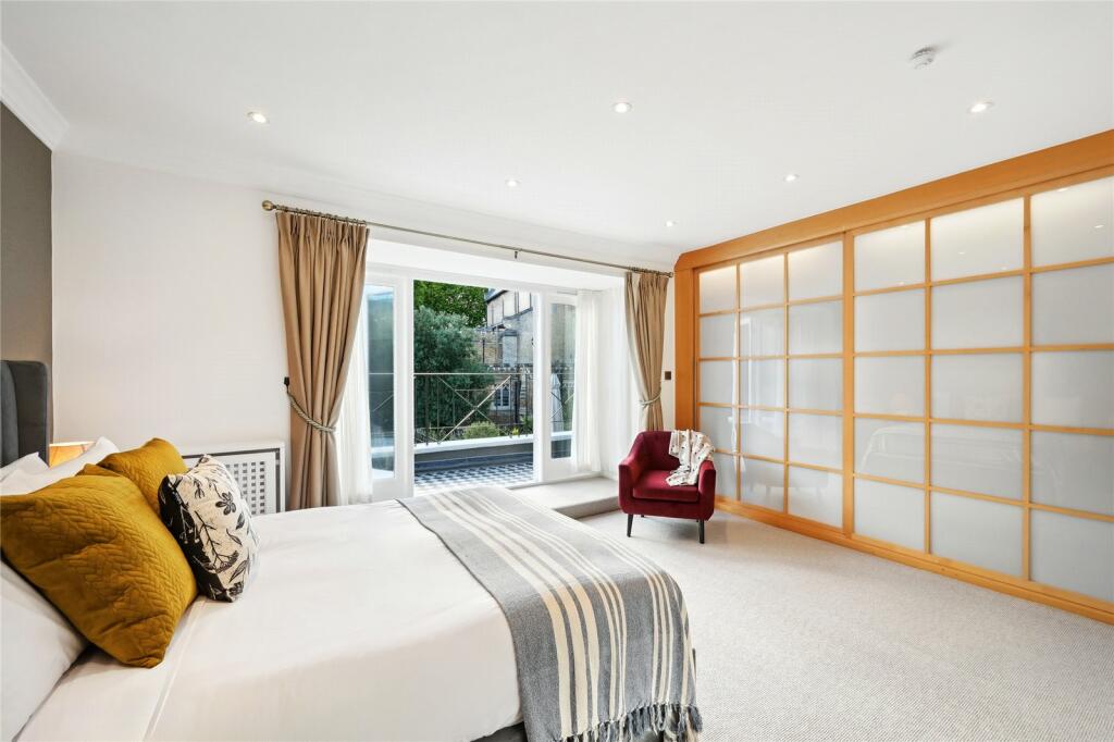 25608_KNL240058_L_IMG_05_0000