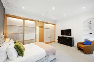 25608_KNL240058_L_IMG_10_0000