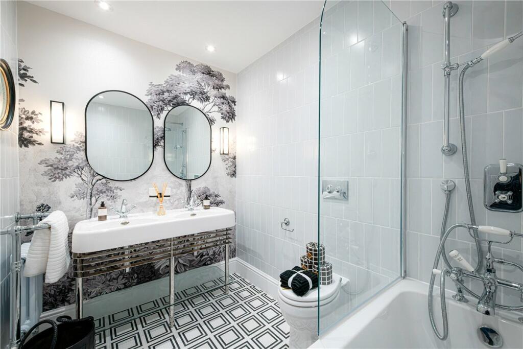 48612_MLE240068_L_IMG_01_0000