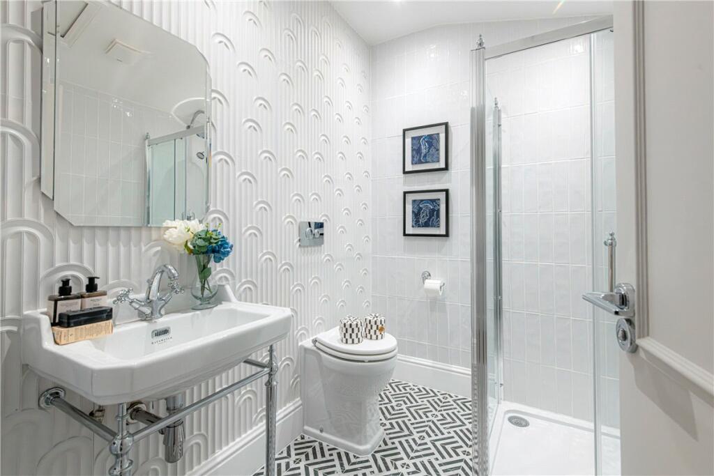 48612_MLE240068_L_IMG_11_0000