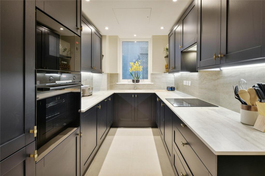 49608_MFL240075_L_IMG_02_0000