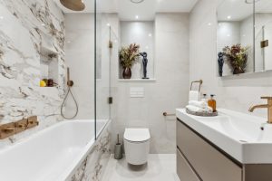 51301_KYC240383_L_IMG_12_0000