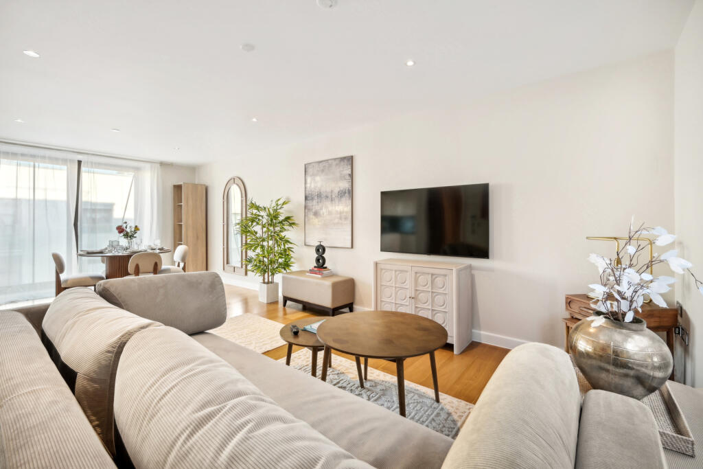 51322_KYC240317_L_IMG_00_0000