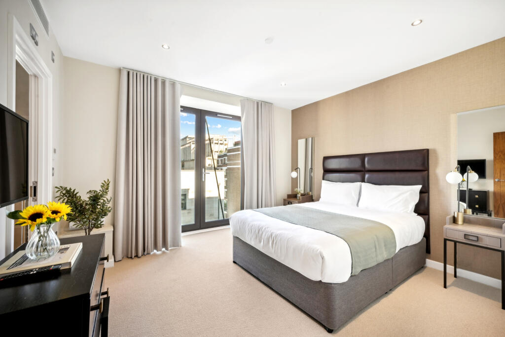 51322_KYC240317_L_IMG_06_0000