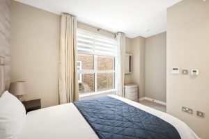 51322_KYC240317_L_IMG_10_0000