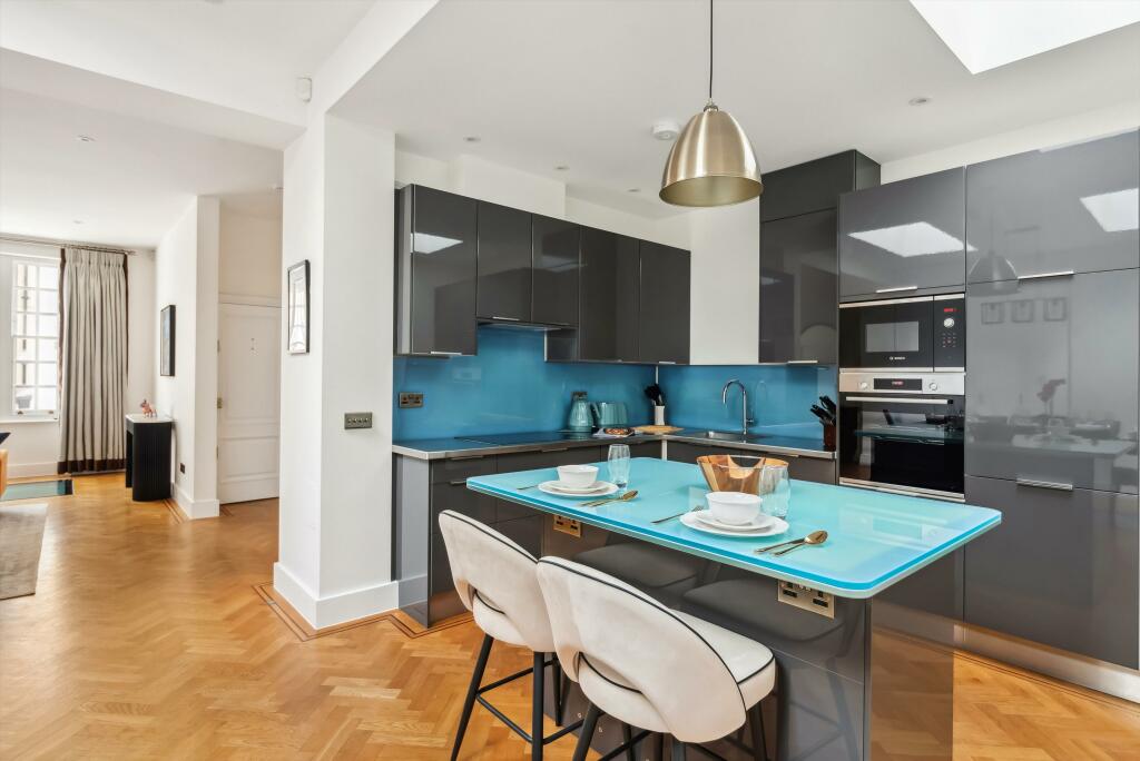 52347_BEQ012481155_IMG_09_0000