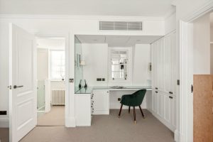 52347_BEQ012481155_IMG_10_0000