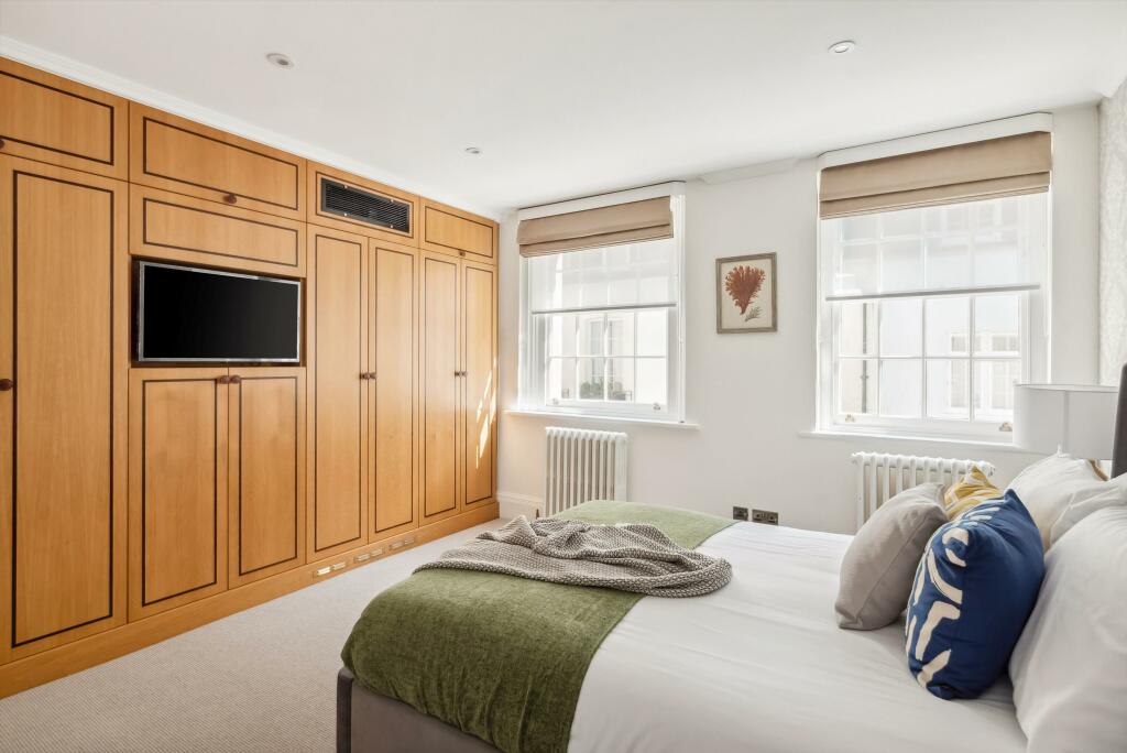 52347_BEQ012481155_IMG_12_0000