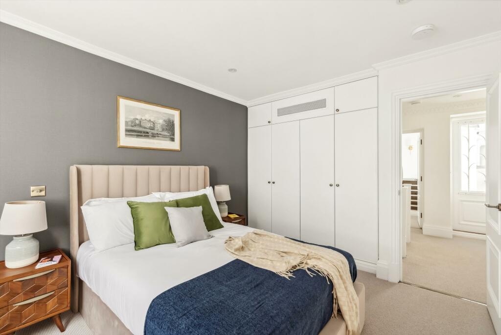 52347_BEQ012481155_IMG_13_0000