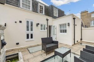 52347_BEQ012481155_IMG_23_0000