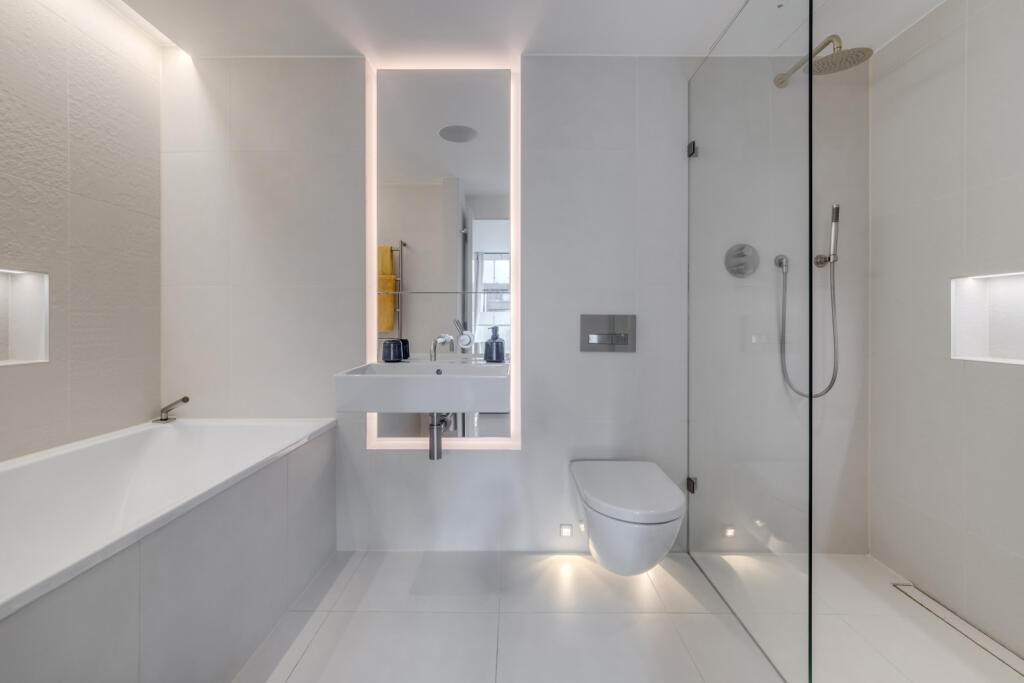 63025_KYC240335_L_IMG_12_0000