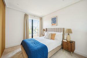 65896_NHQ012438181_IMG_08_0002