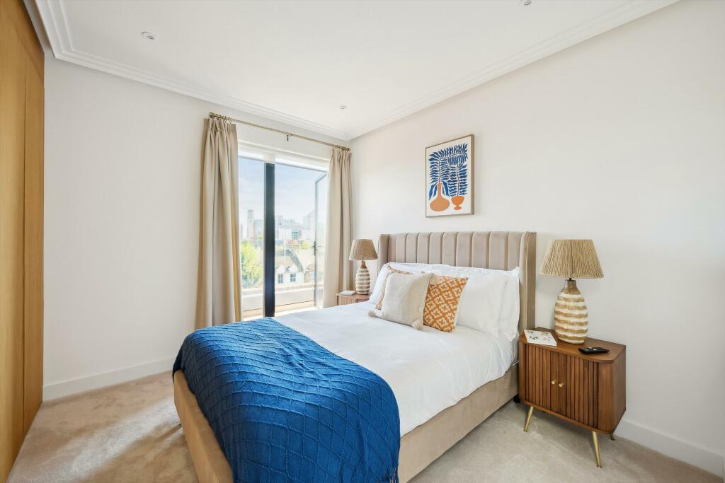 65896_NHQ012438181_IMG_08_0002