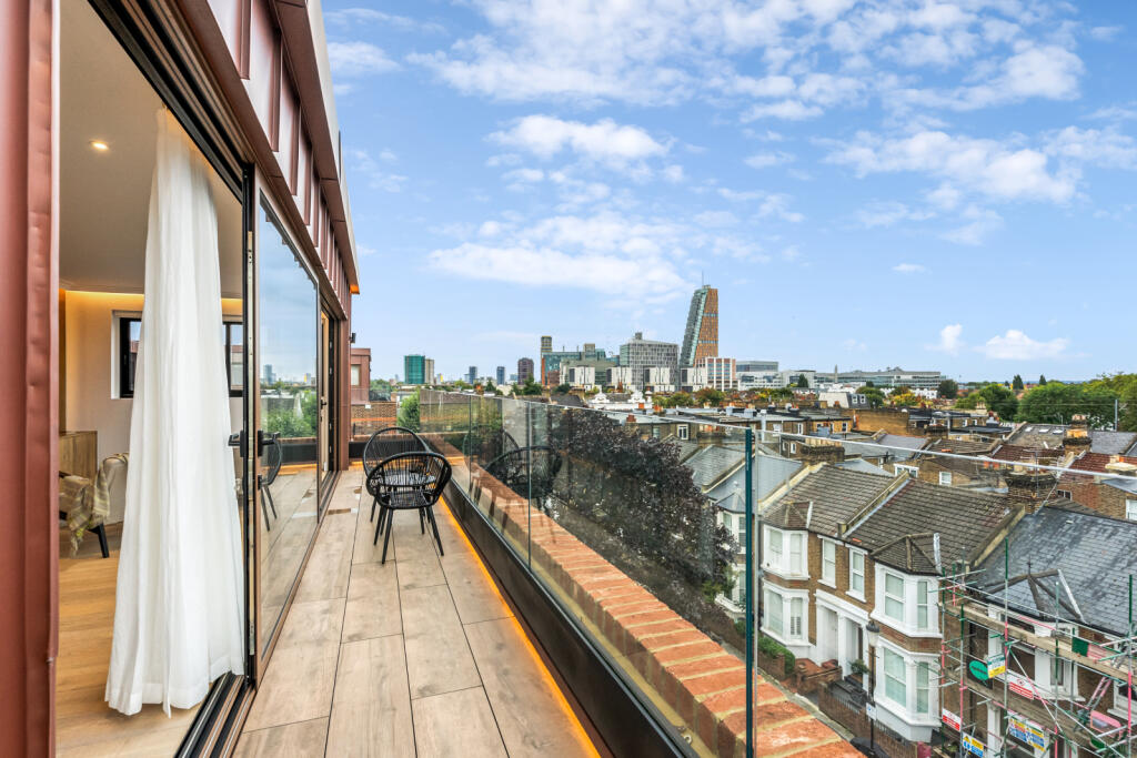 97525_KYC240328_L_IMG_05_0000