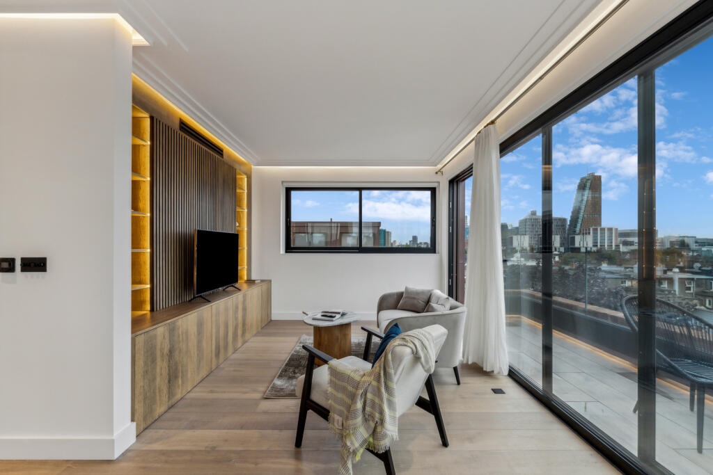 97525_KYC240328_L_IMG_06_0000