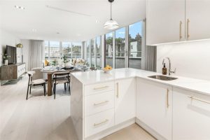 104936_MBL240081_L_IMG_03_0000