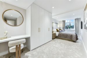 104936_MBL240081_L_IMG_07_0000