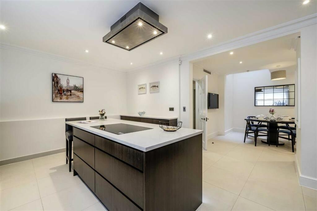 62293_33487473_IMG_01_0000