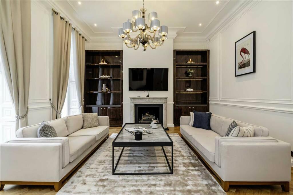 62293_33487473_IMG_02_0000