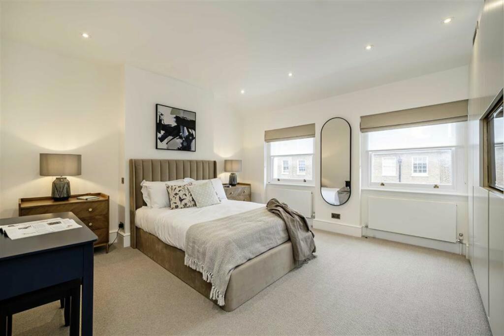 62293_33487473_IMG_09_0000