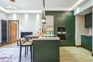 104936_CLV685264_L_IMG_04_0000