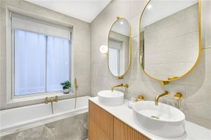 48606_MYL240117_L_IMG_06_0000