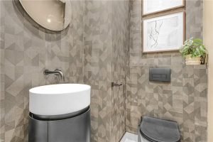 48606_MYL240117_L_IMG_07_0000