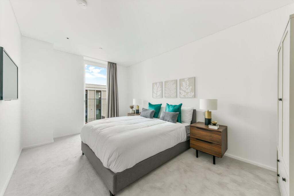 86071_BAQ012434024_IMG_05_0000