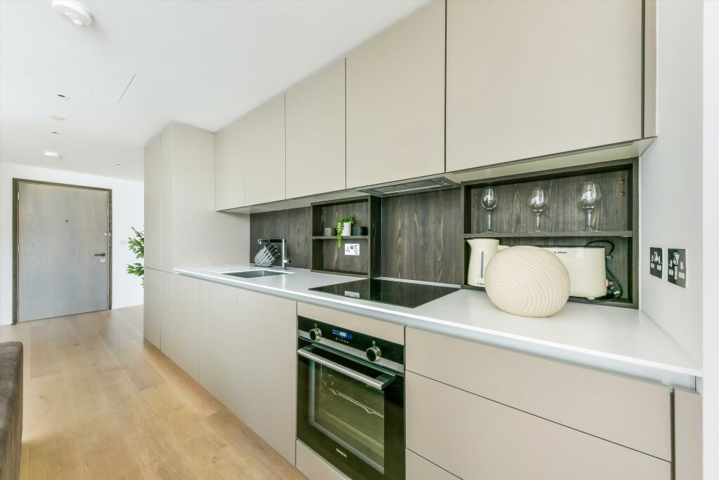 86071_BAQ012434024_IMG_10_0000