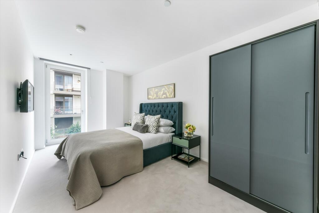 86071_BAQ012448870_IMG_04_0000