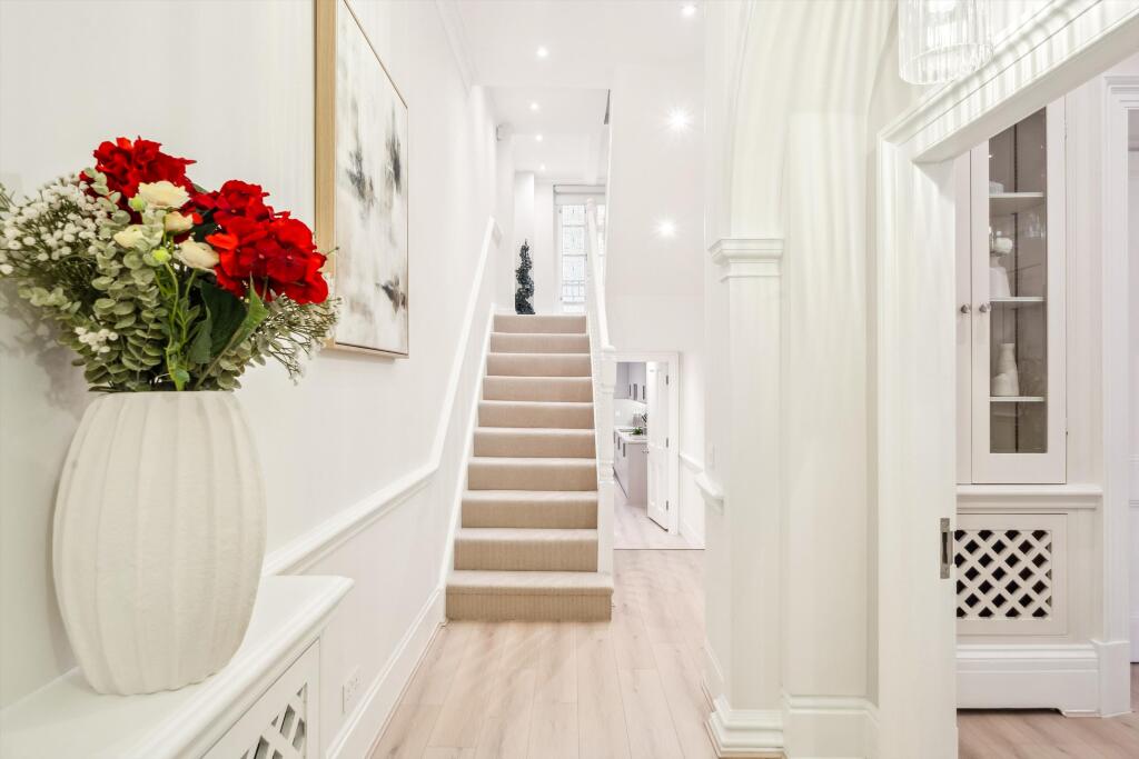 65875_KNQ012531019_IMG_06_0000