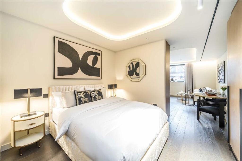 156875_33622194_IMG_04_0000