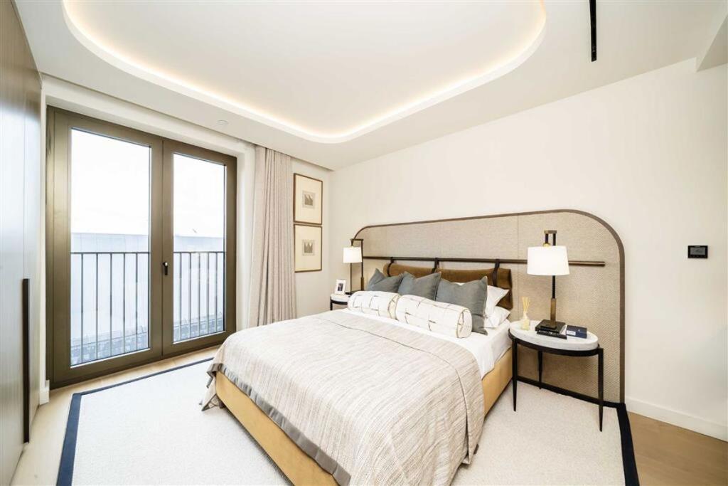 156875_33633854_IMG_05_0001