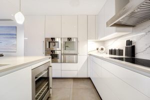 51322_KYC240485_L_IMG_01_0000