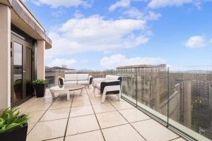 51322_KYC240485_L_IMG_05_0000