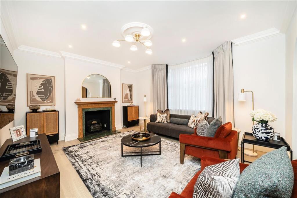 62293_33646911_IMG_02_0000